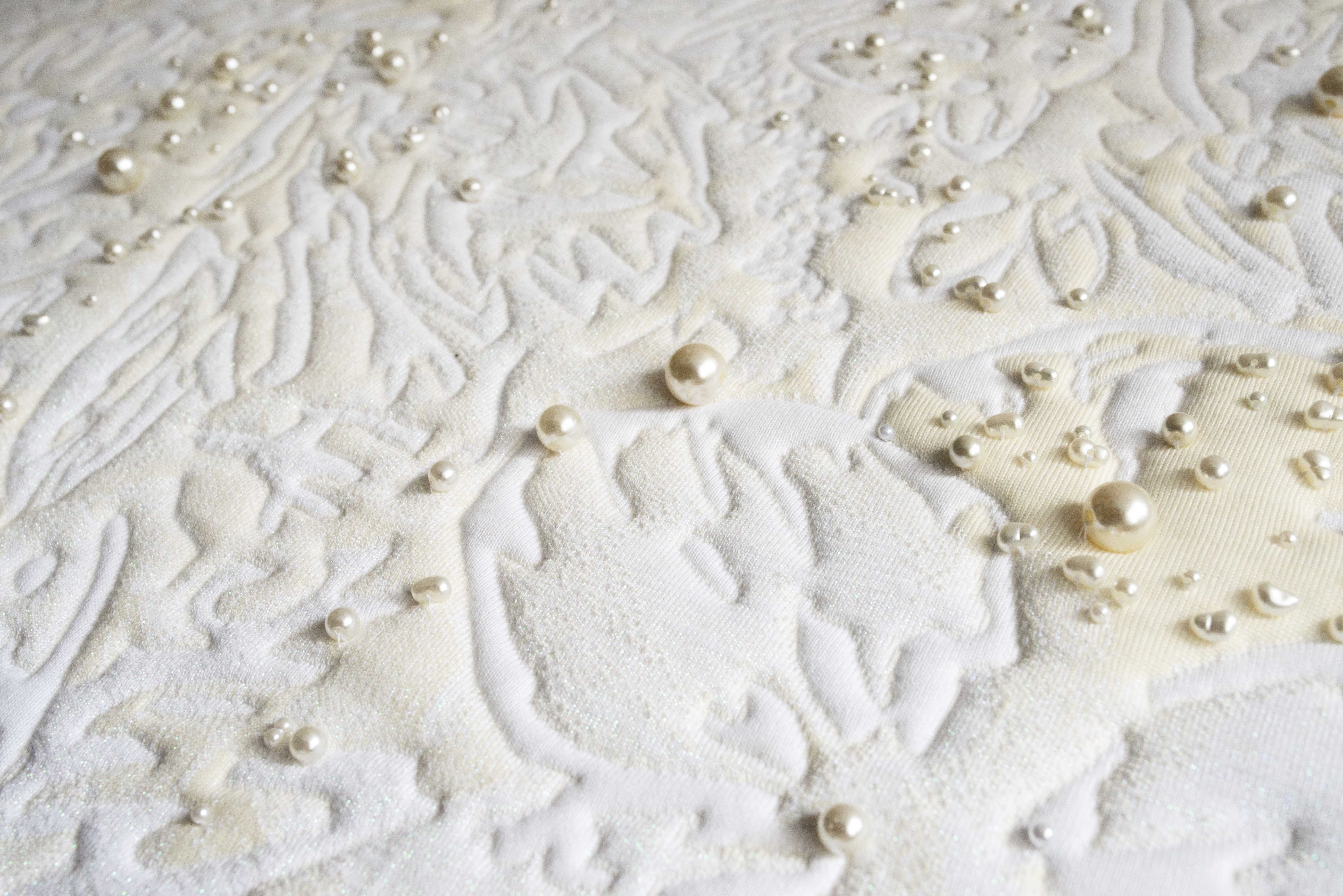 Magnolia Details Forzani Hurka Small 05